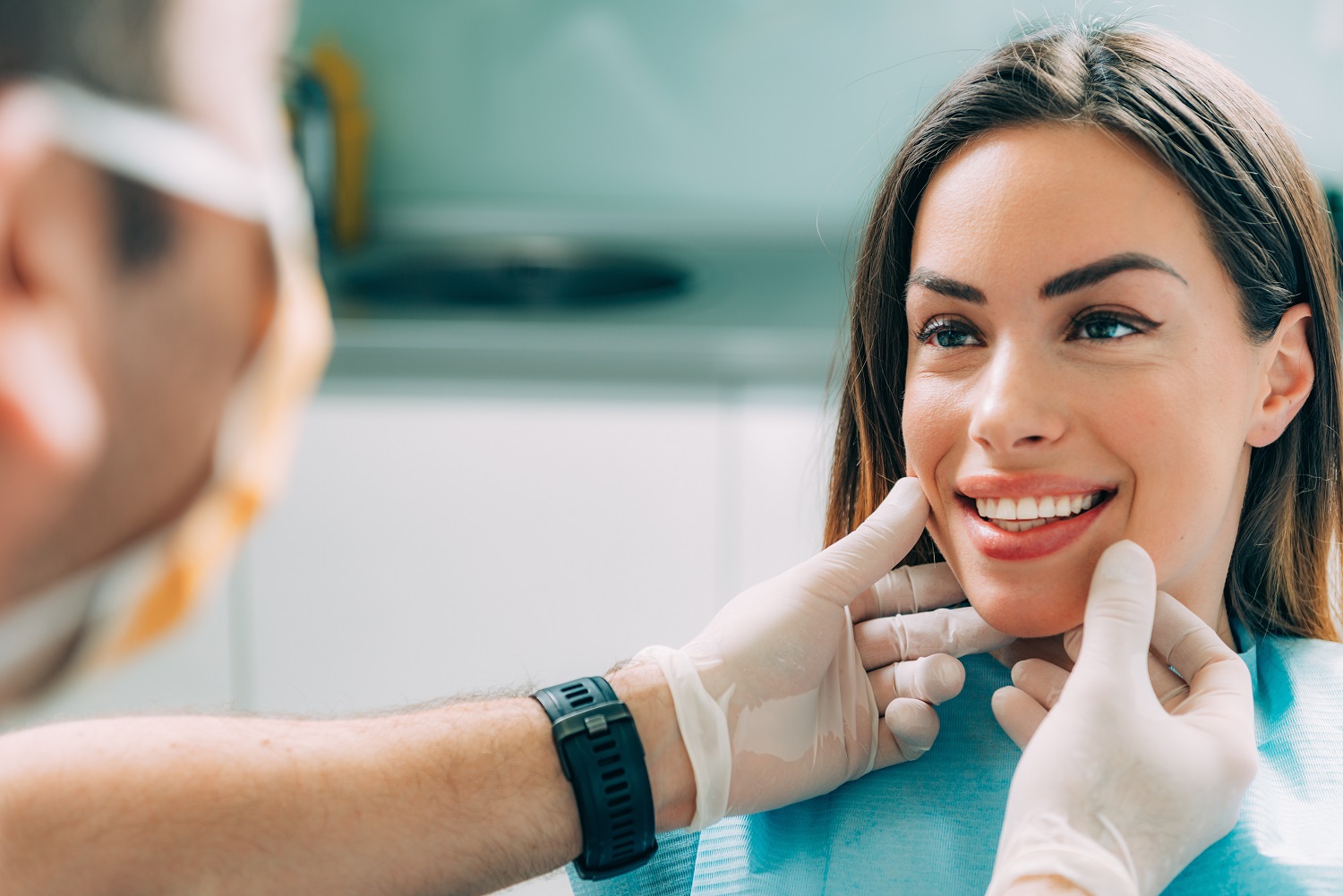 what you should know before having your teeth bonded